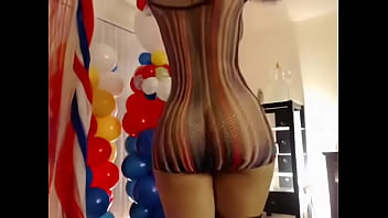 Bellabrookz With Clown Balloon