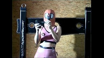 Super Sexy Girl Ties Herself Up