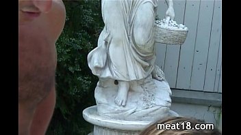 ⁣Hot Slut Gets Double Penetrated