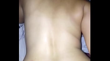 Por La Cola A Esposa De Amigo