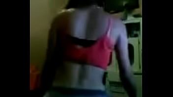 Rubia Moviendo El Culo Muy Rico