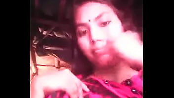 Minu Showing Her Sexy Boobs Toomchar