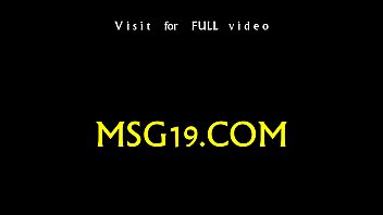 Active Masseuse Gives A Head Job - Video 5087924