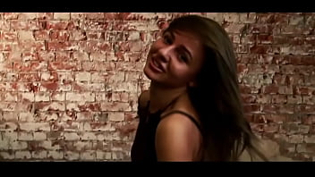 Beautiful Girl Twerking (jenia Volkova)