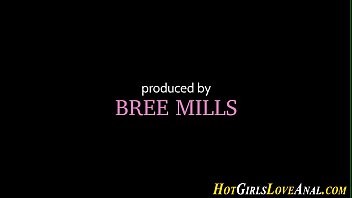 Les First Timers Eat Out