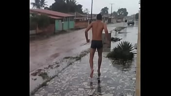 Douglas Run Fast In Incredible High Speed