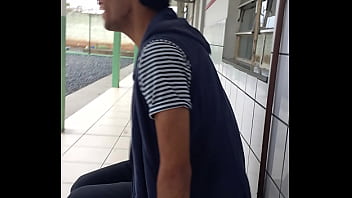 Negão Tesudo Curte Pau Invisivel