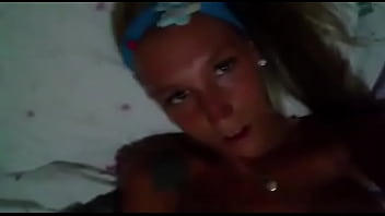 Hermosa Pendeja Tocandose La Concha Mojada