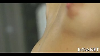 Solo Honey Fingers Her Nice Hole