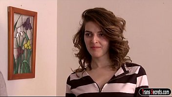 Shemale Vixen Godess Gives Head To And Barebacked By Masseur