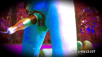 Outdoor Cockmilking 01