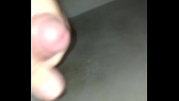 Gordinho Gozando Muito Com O Pau Grosso!