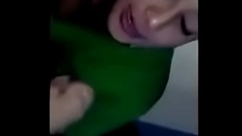 Teen Girl Tells Boyfriend Of Her Past Sex Experiences Whilst Blowing Him