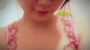 e Nhi_n nứng lồn