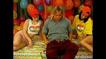 Classic Threesome Blowjob