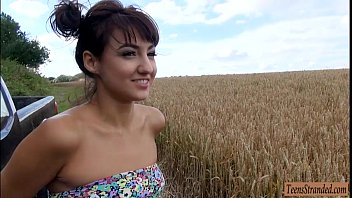 Big Nipples Teen Hitchhikes And Screwed By Stranger Dude