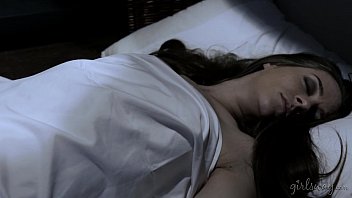 Little Red: A Lesbian Fairy Tale - April O_neil, Cassidy Klein, Jelena Jensen