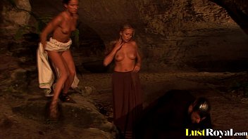 Valery Hilton And Sunny Jay Sharing One Tool