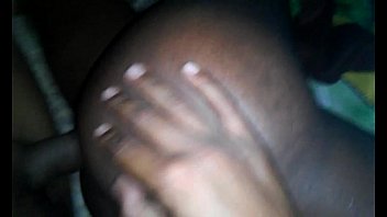 Metendo Na Travesti De Fund_o