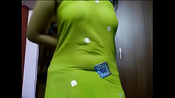 Aunty Big Boobs Show Webcam