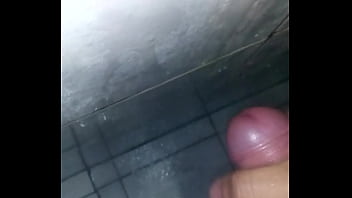 Gozando No Banho - cum, shower, no, delicia, amador, banho, gozando, soloboy, novinho - Video 5052756