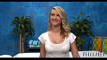 Love Button Massage - Video 5075812