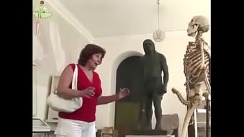 كاميرا خفية الهيكل العظمي