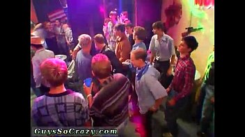 Free Download Gay Group Sexy Videos And Men Group Shower Show Off