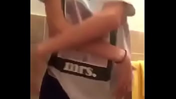 da trắng gái t_y ninh d_m d_m