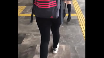 Leggins Traía Cachetero Negro Con Encaje Blanco.