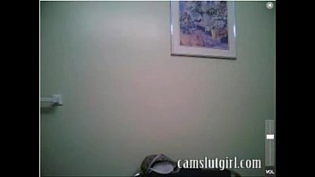 Cute Teen Cam Girl Masturbating