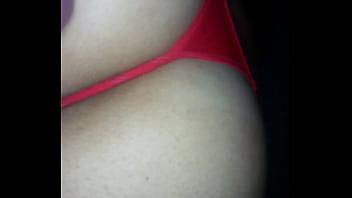 Loira Safada Sentando