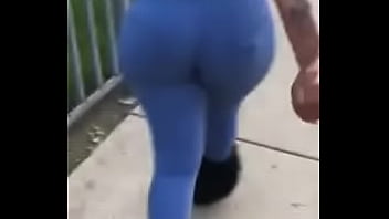 Big Booty Ebony Ass Jiggle While Walking
