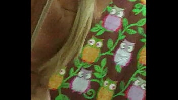 Anyone Know Name Of This Beautiful Milf ?