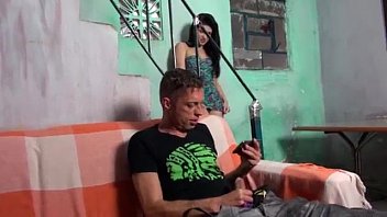 Bati Uma Punheta Pro Tio Depois Que Flagrei Ele Com O Pau Na Mão