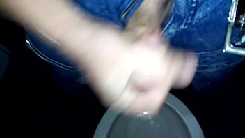 Tocando Uma Punheta - gay, gozada, amador, punheta, caseiro, bissexual - Video 4952871