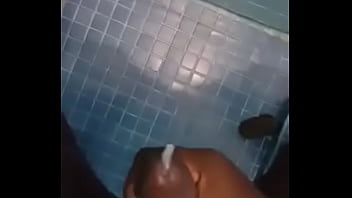 video-1478955611
