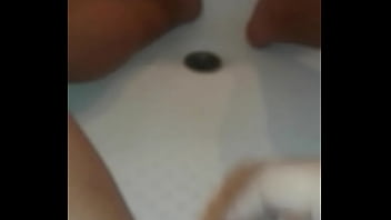 Antes De Bañarme Masturbandome
