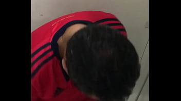 Espiando Spy Guy Cagando Baño Publico