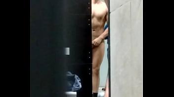 Espiando En Vestidor De Smartfit