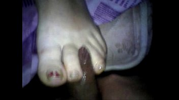 Wife Footjob Cum On Toesp