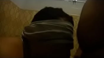 Vini Mamando no Banheiro 01 - Cópia0