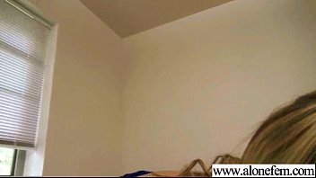 Masturbation Sex Tape With Sex Things By Teen Girl (dixie Belle) Movie-09