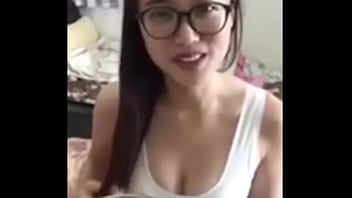 一個笑容就讓陰天放晴！氣質系辣模嘴角上揚就使人癡迷_衣服一脫更加無法抗拒