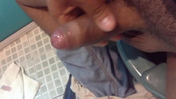 Disfrutando De Mi Virgen Polla