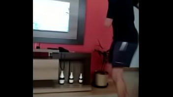 Neguinho Embrasano Ao Som De Pumped Up Kicks