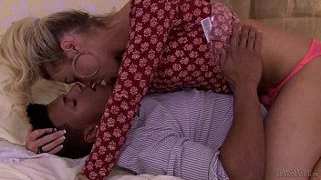 Aubrey Kate Seduce A Biracial Stud - Transsensual