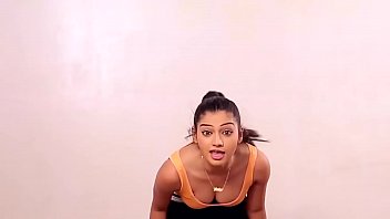 Shake It Like Shimmy - Dance Video - Bikini Babes