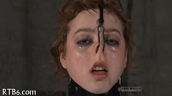 Upside Down Sweetheart Gives Blowjob - Video 4787489