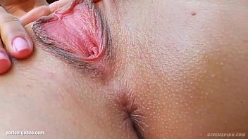 Jane Being Solo Masturbating On Give Me Pink With Passion